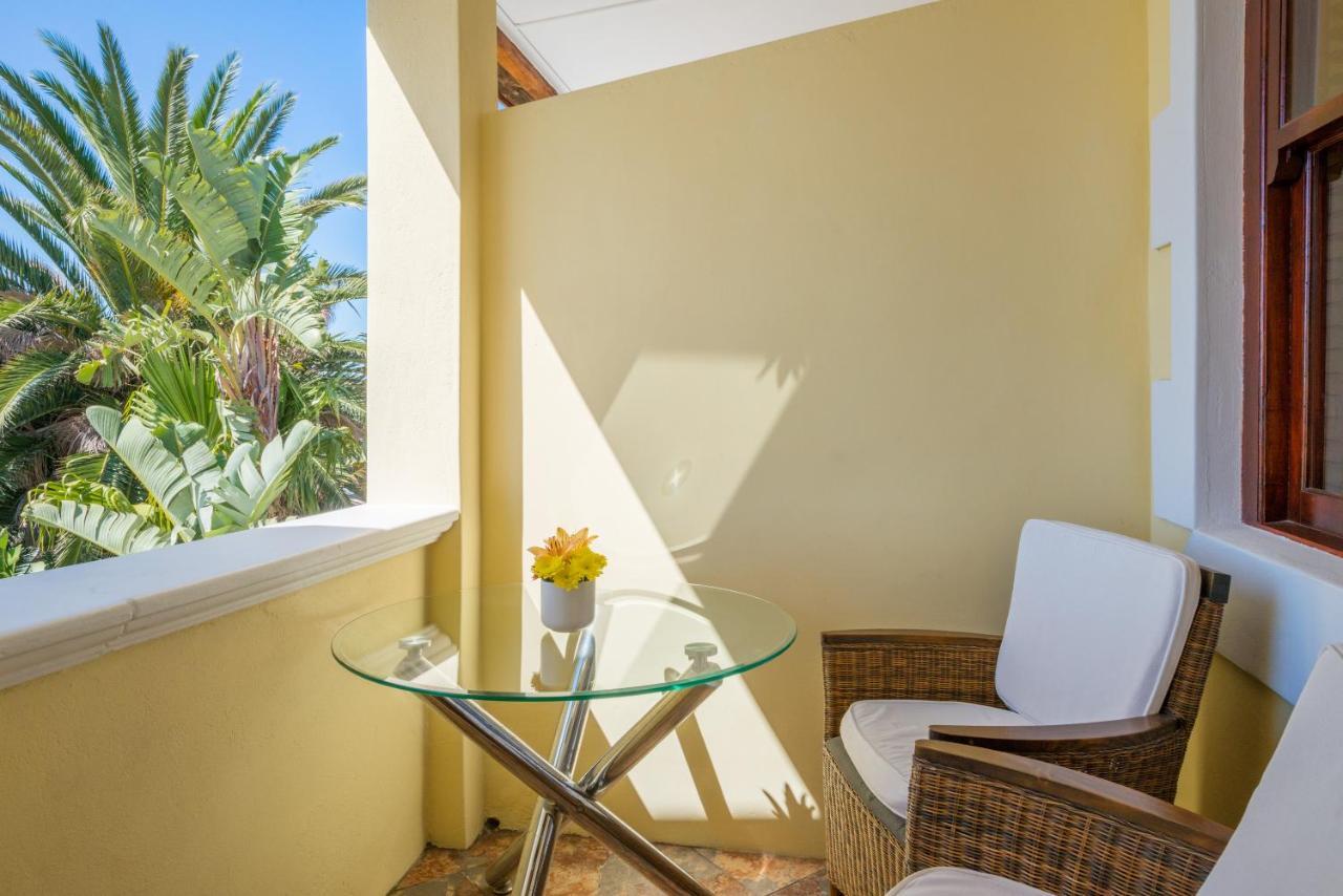 Stadium Guest House Cape Town Bagian luar foto