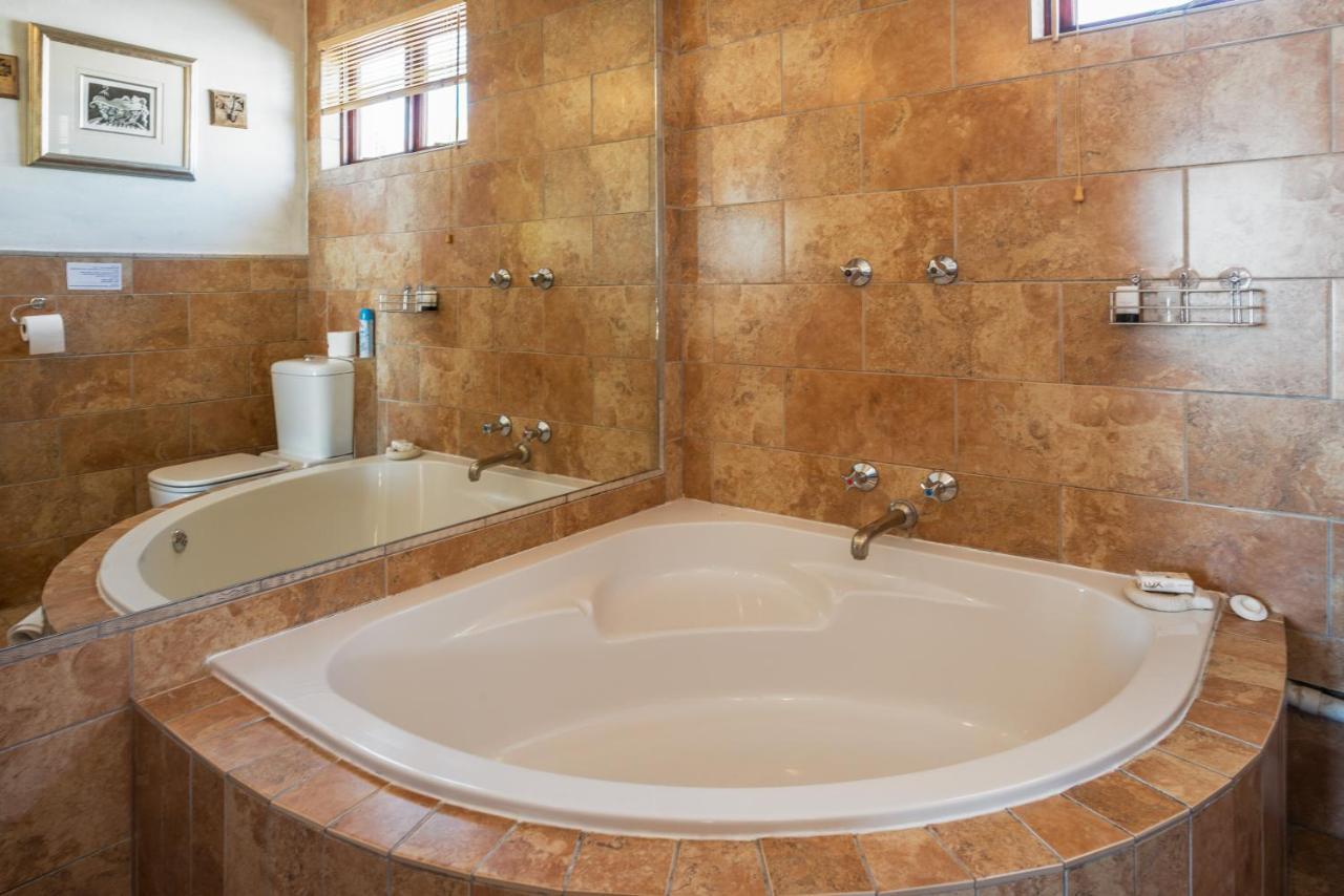 Stadium Guest House Cape Town Bagian luar foto